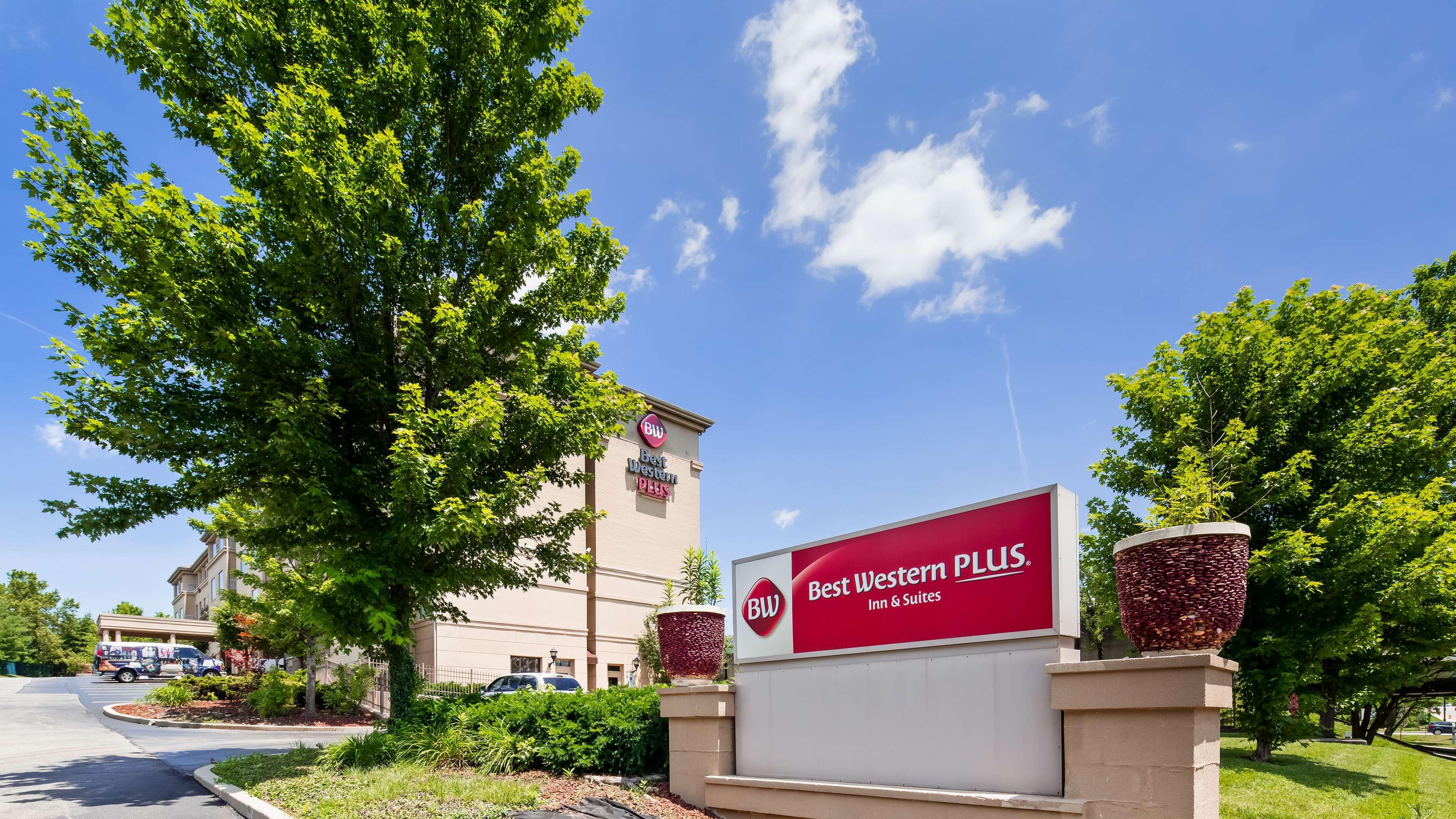 Best Western Plus Hannaford Inn & Suites Kenwood Exteriör bild
