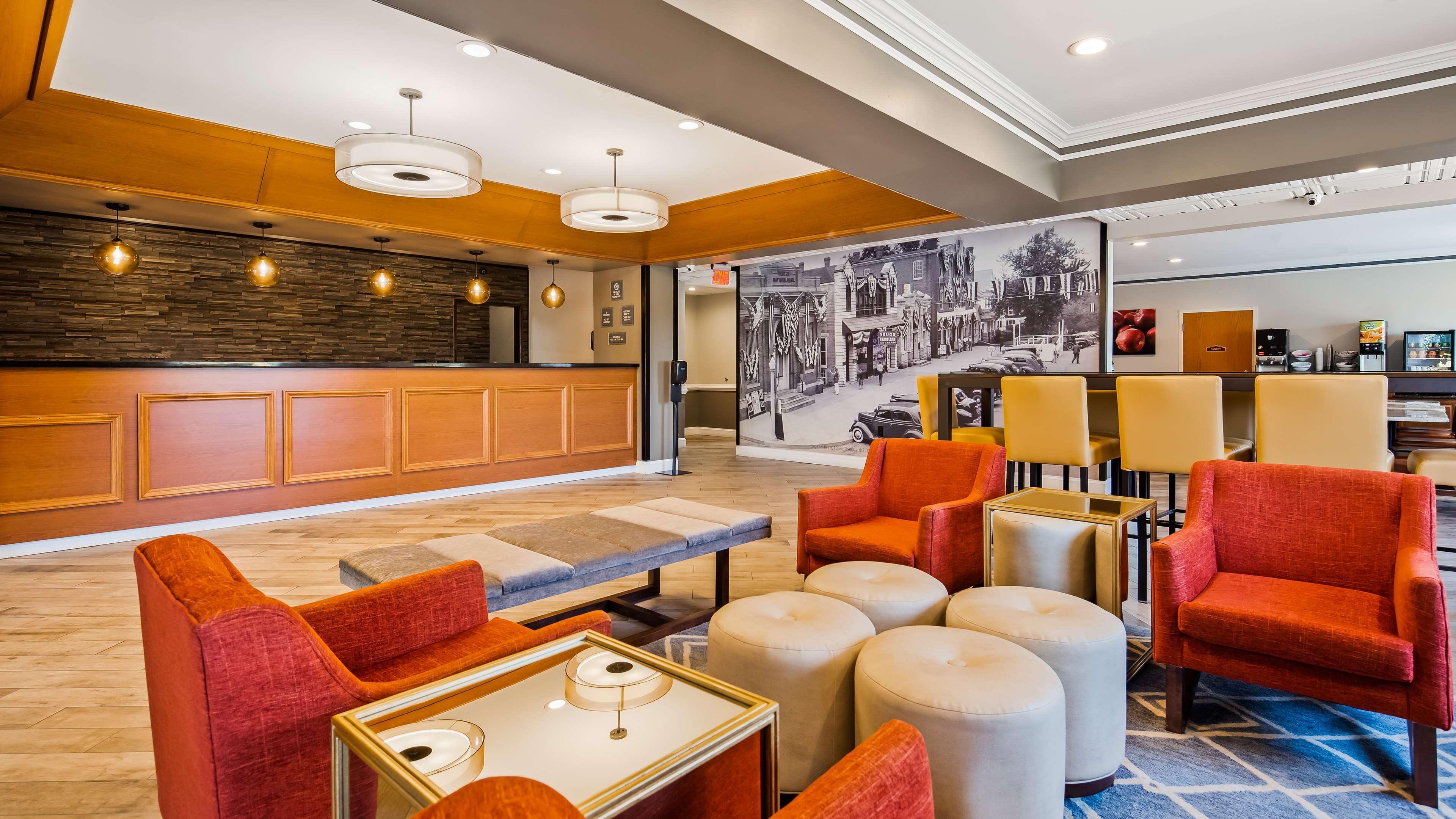 Best Western Plus Hannaford Inn & Suites Kenwood Exteriör bild